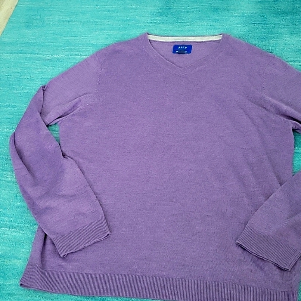 Apt 9 sweater